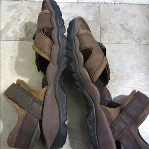 clarks air trek sandals